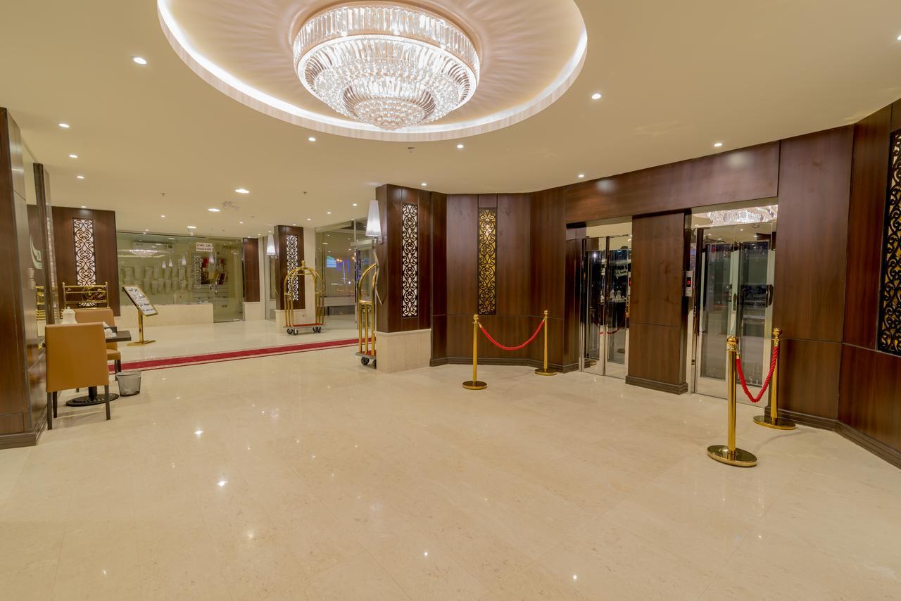 Azd Hotel 아바 외부 사진