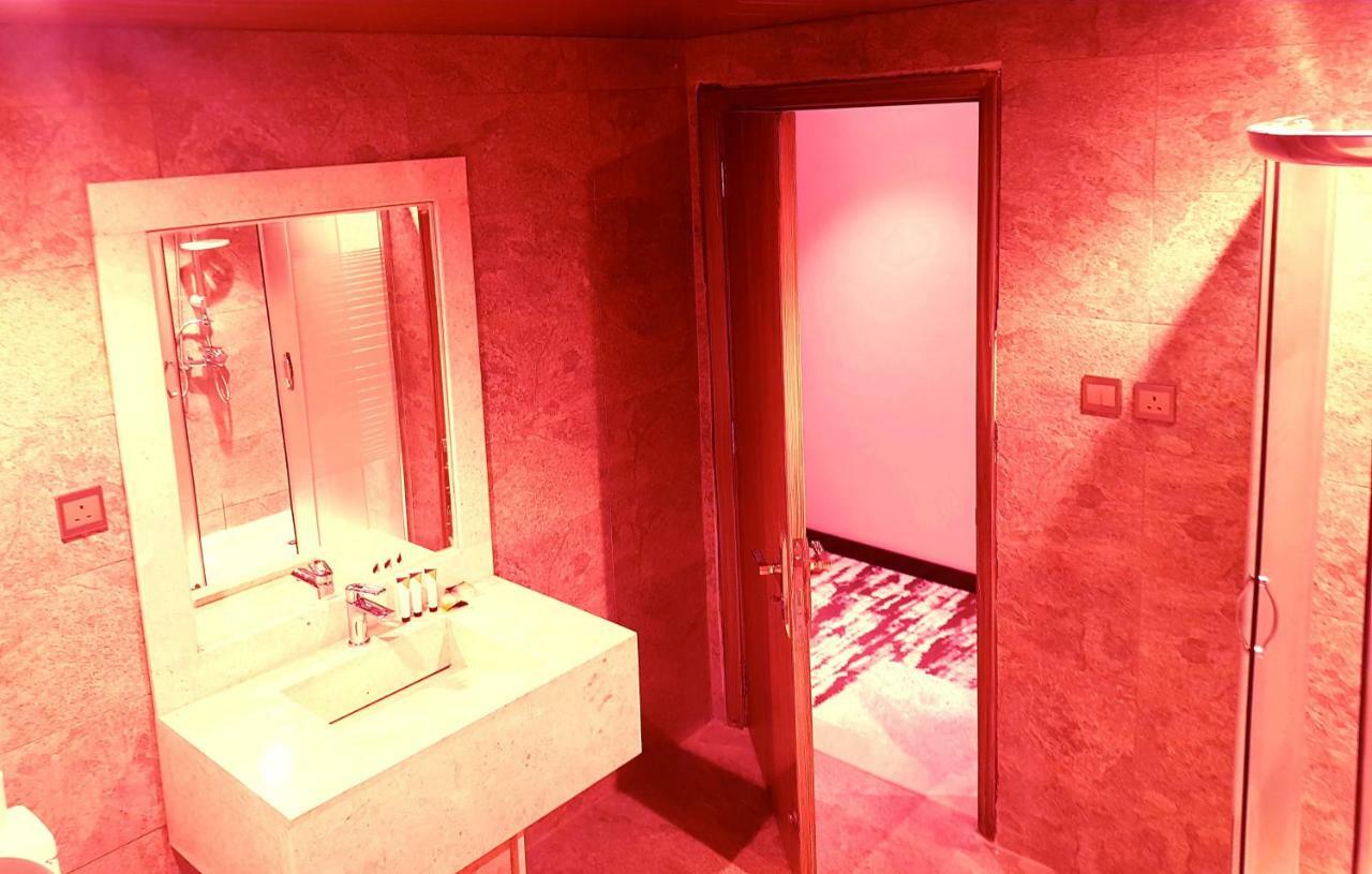 Azd Hotel 아바 외부 사진