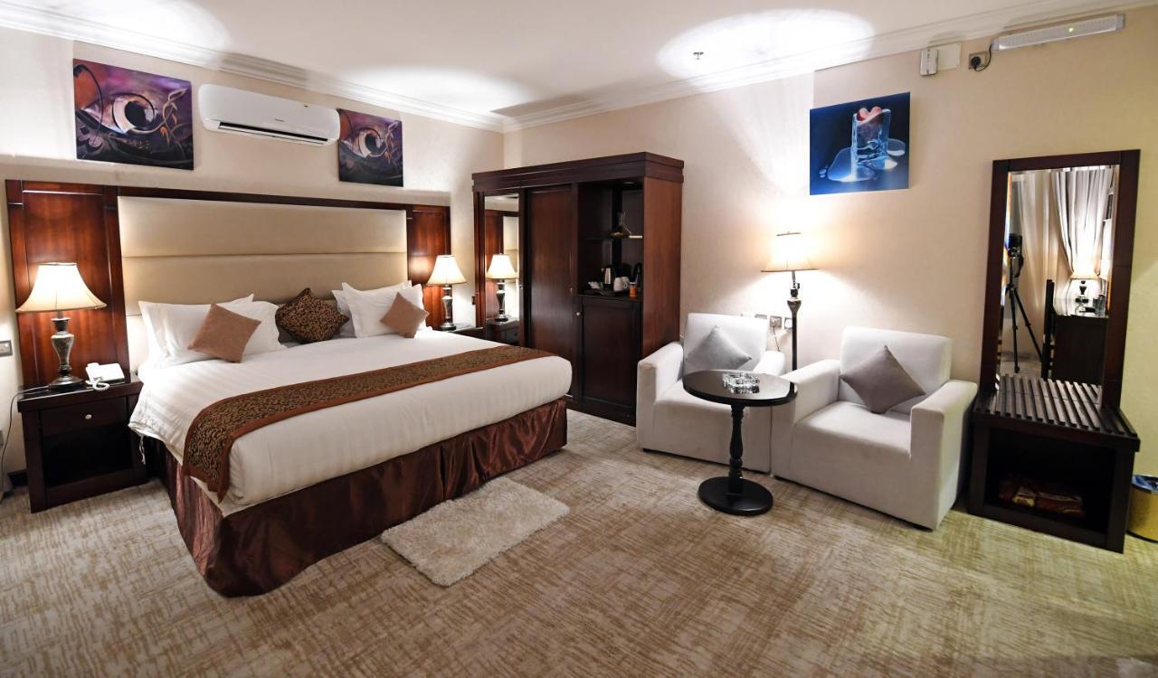 Azd Hotel 아바 외부 사진