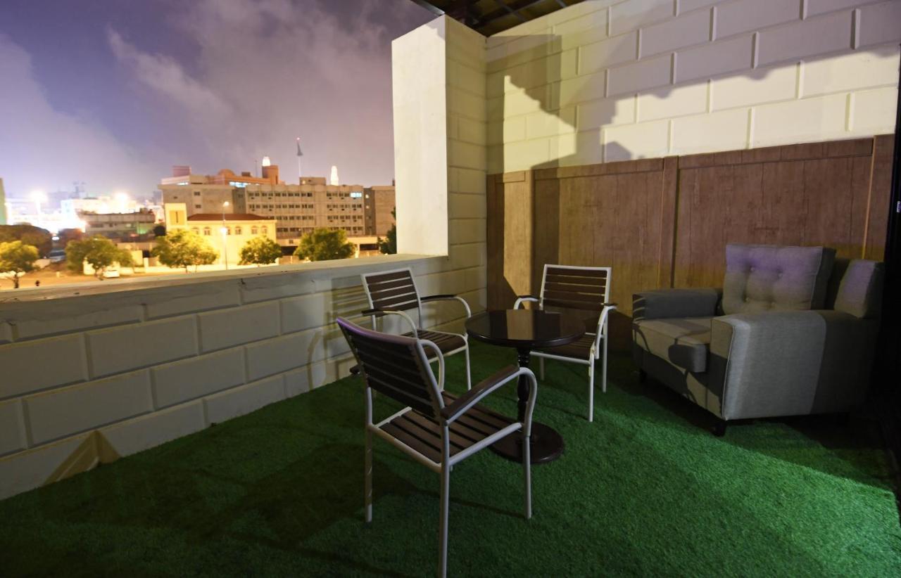 Azd Hotel 아바 외부 사진